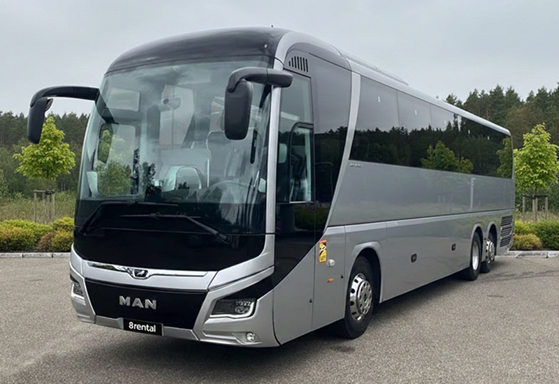 Pullman MAN da 57 posti, esterno